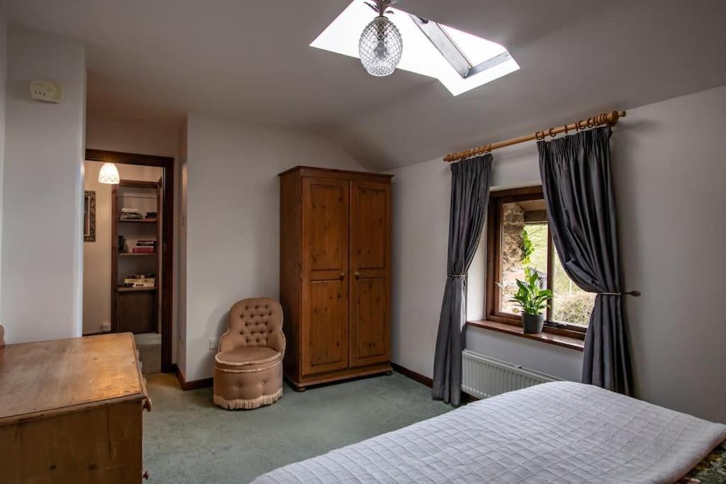 The Wheelhouse At Hewish Mill Villa Bittadon ภายนอก รูปภาพ