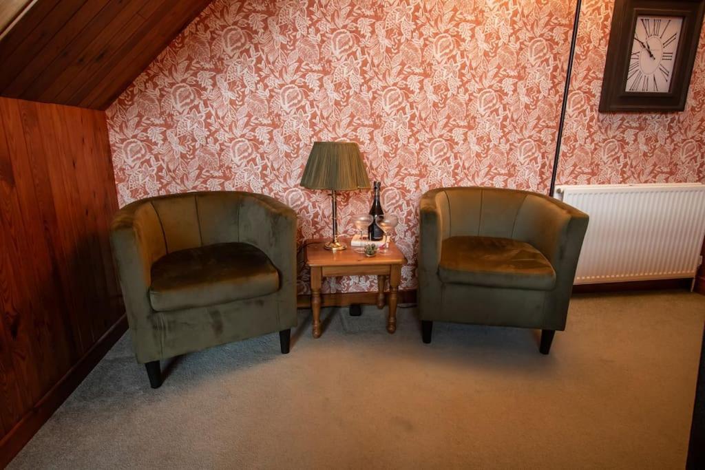 The Wheelhouse At Hewish Mill Villa Bittadon ภายนอก รูปภาพ