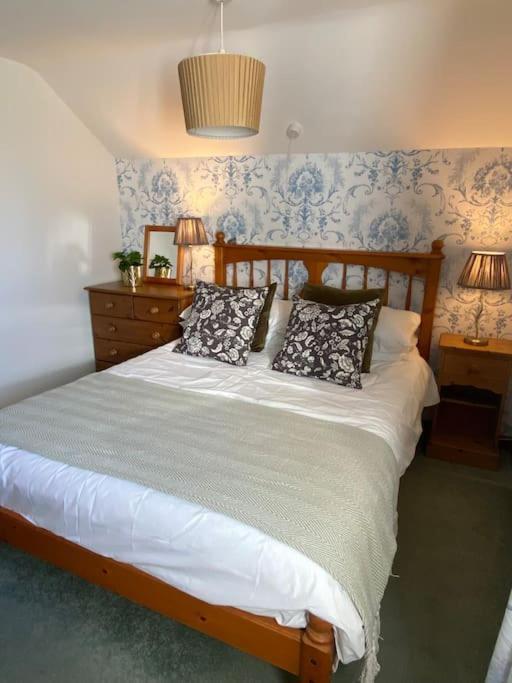 The Wheelhouse At Hewish Mill Villa Bittadon ภายนอก รูปภาพ